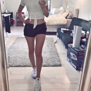 Bebe Women’s Black Shorts Size 2